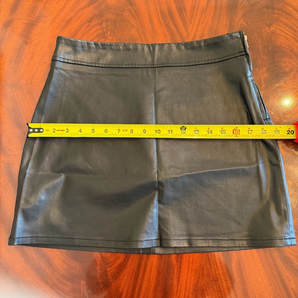NWT Lilly Pulitzer Sarissa High Rise Coated Mini Skirt Noir Black 6 - Picture 12 of 15